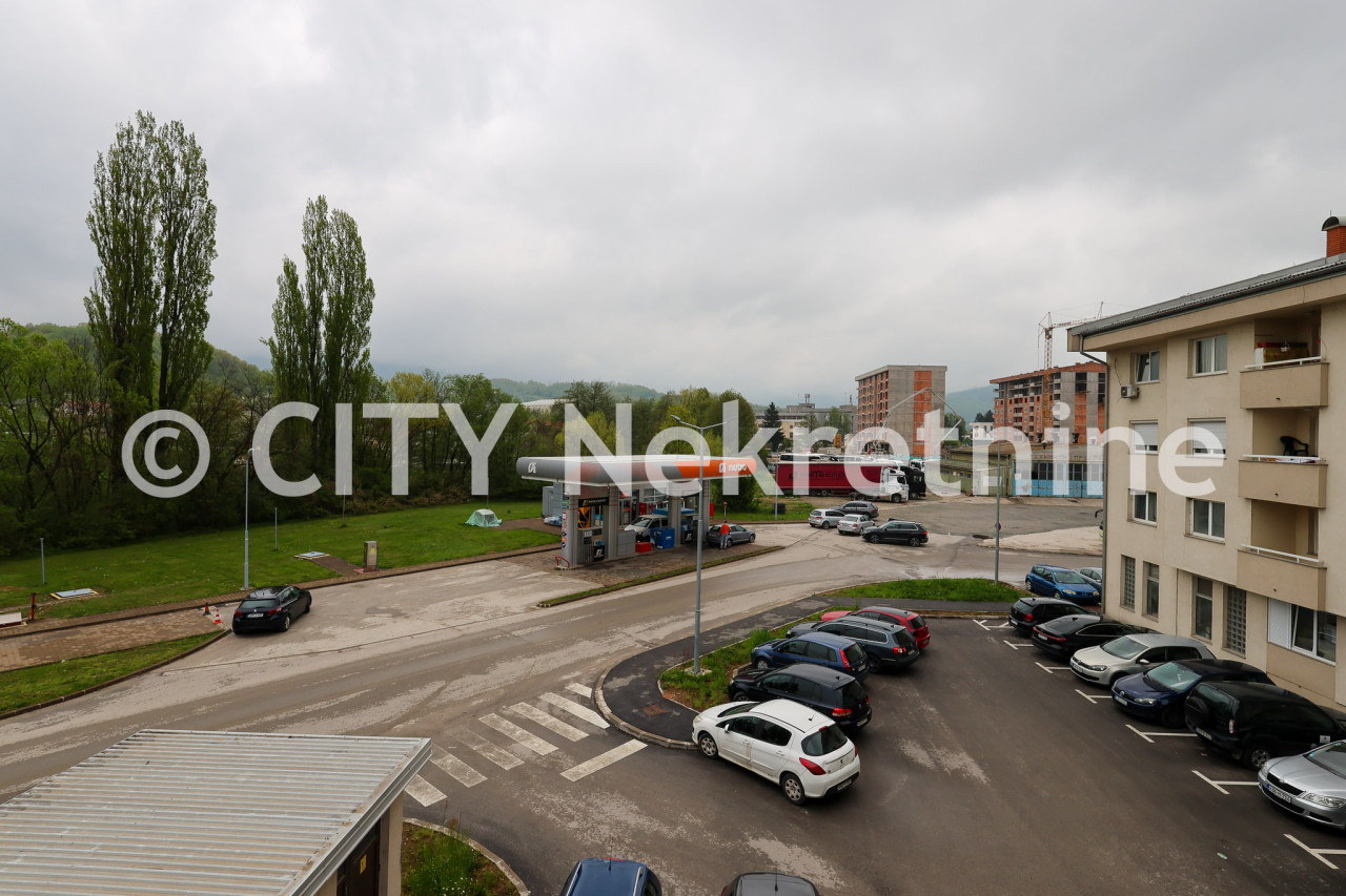 Trosoban namješten stan - Istočno Sarajevo - 70 m2 13