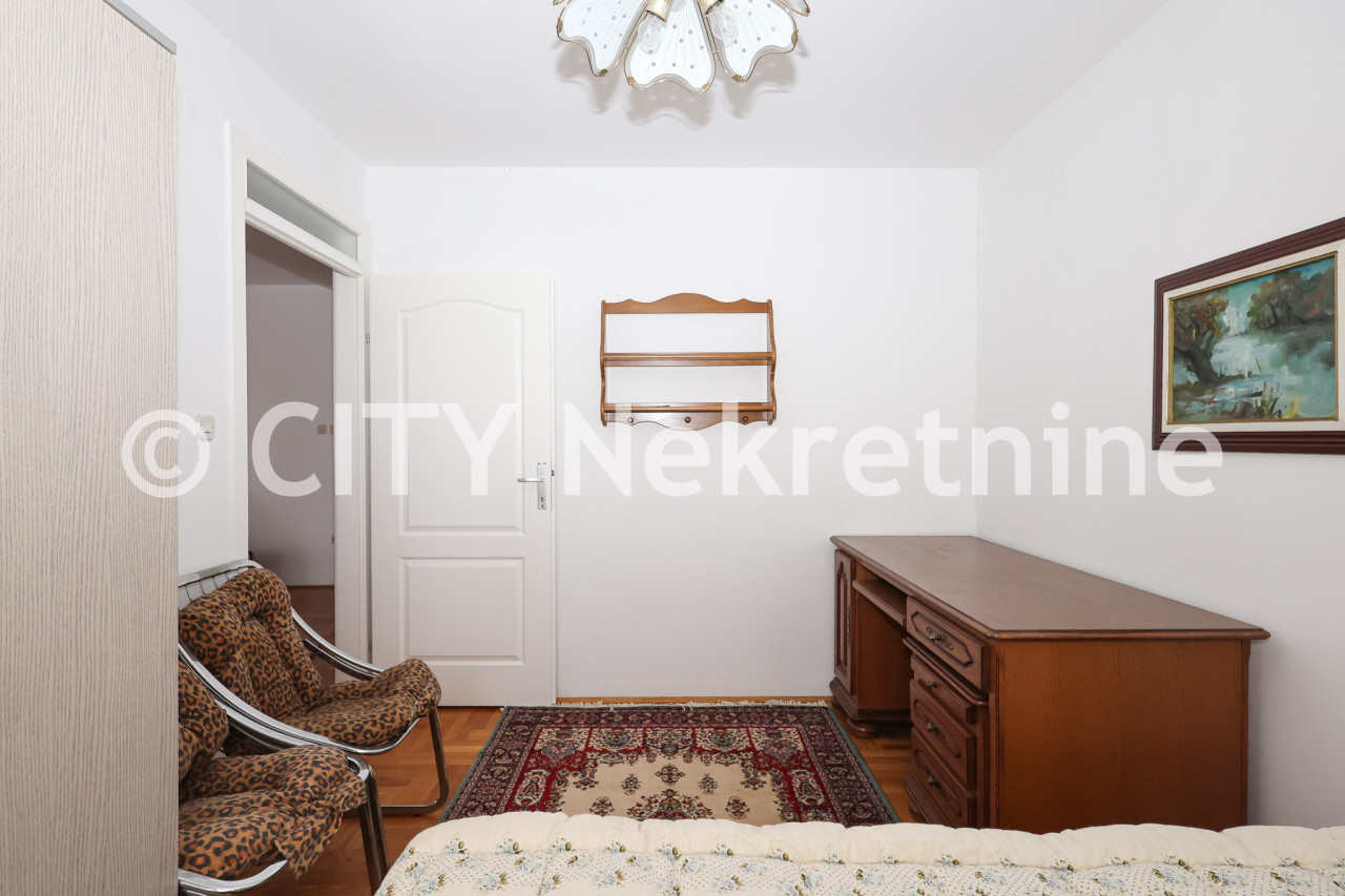Trosoban namješten stan - Istočno Sarajevo - 70 m2 16