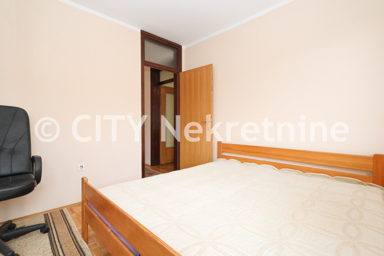 Dvosoban namješten stan - Istočno Sarajevo - 60 m2 13