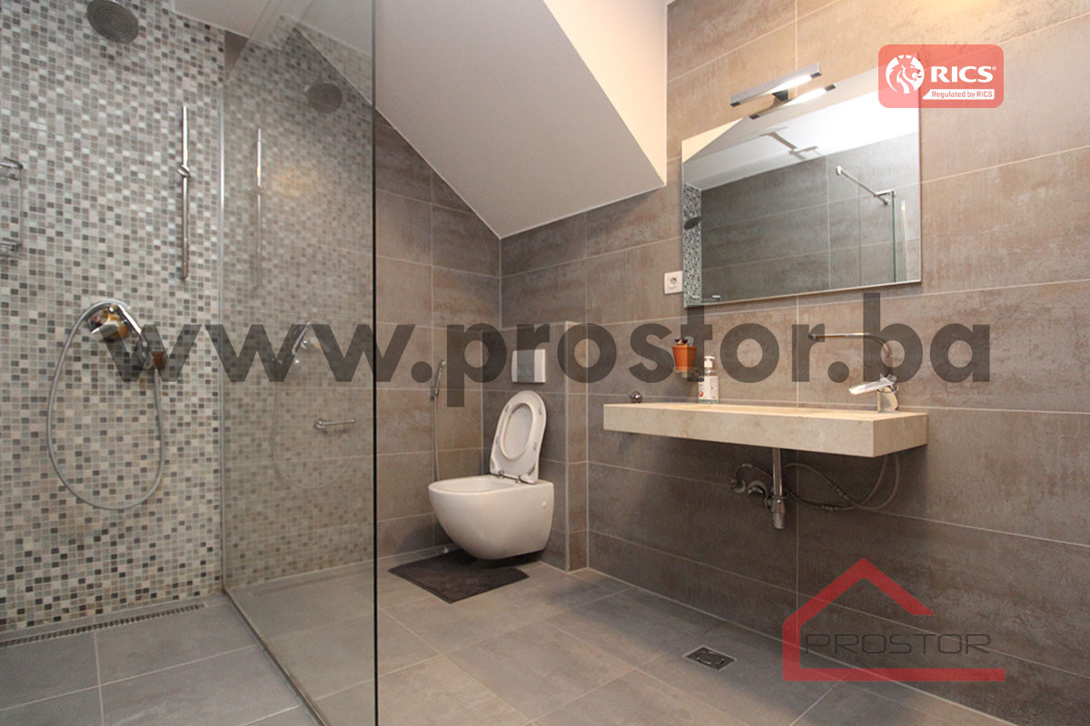PROSTOR izdaje: Ekskluzivna rezidencija, 710m2, Kovači 17