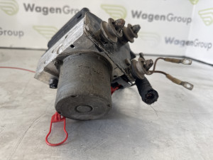 ABS pumpa Audi A4 B8 (fotografija 3)