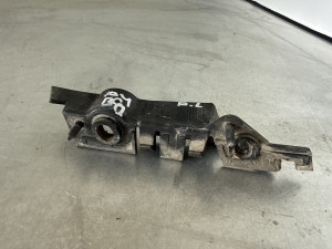 Nosac branika prednji lijevi Audi A4 B8