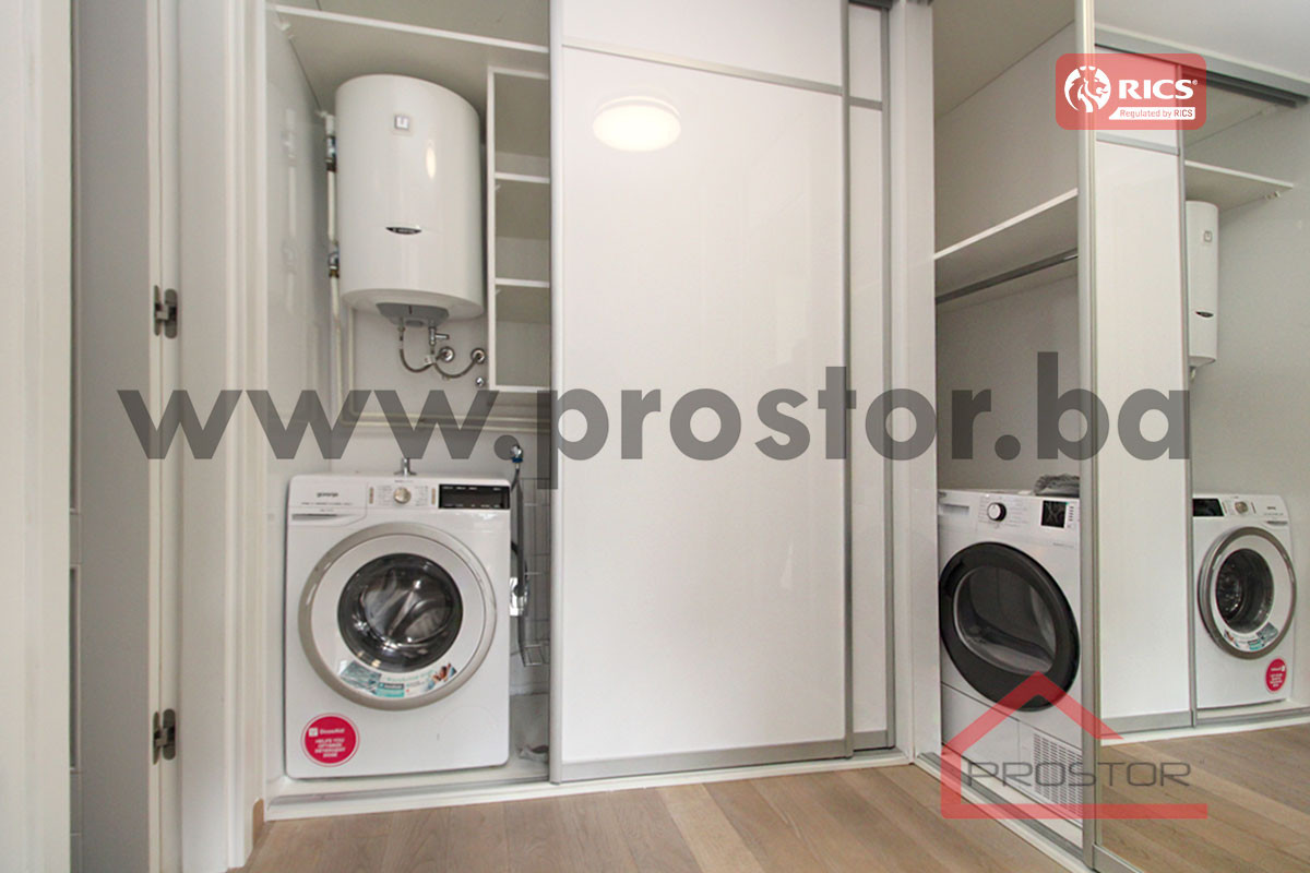 PROSTOR izdaje: Četverosoban stan sa garažom i terasom u Centru 7