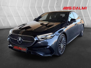 Mercedes E 220d 9G-Tronic 3xAMG+NIGHT SUPERSCREEN DIGITAL LIGHT