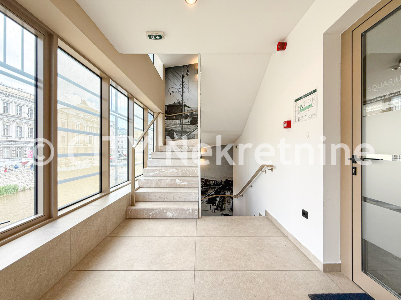 Kancelarijski poslovni prostor - Centar - Drvenija - 108 m2 19