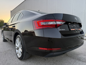 SKODA SUPERB 2.0 TDI 4X4 DSG VIRTUAL COCKPIT LED XENON 2019 GOD