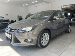 Ford Focus 2011 2.0 Tdci Limuzina/Titanium/Navi