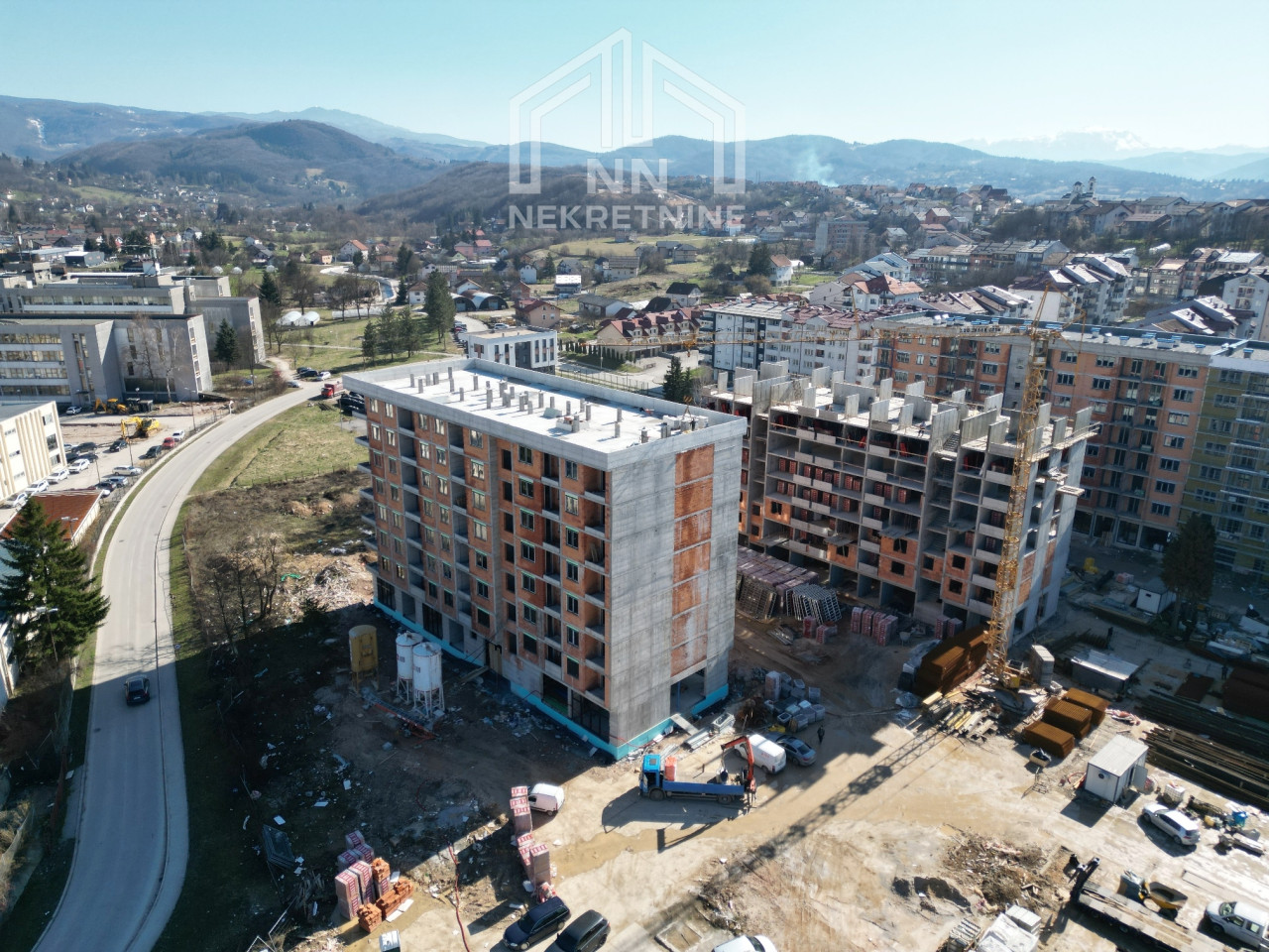 NN Nekretnine : Četverosoban stan 82m2 - Istočno Sarajevo photo 4