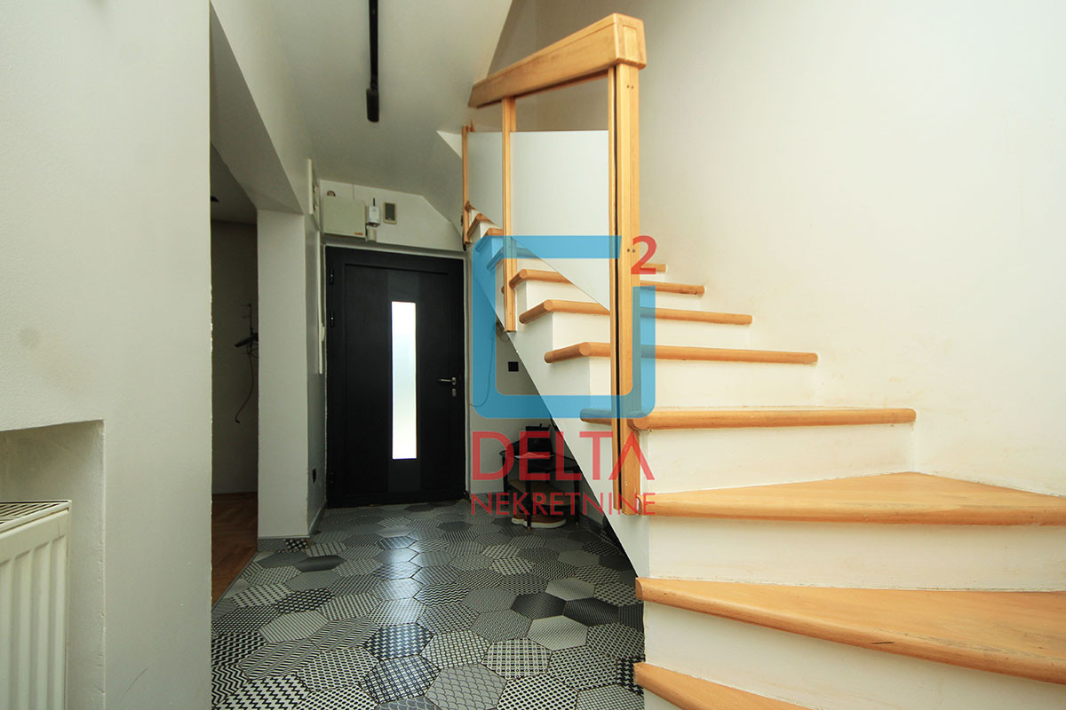 Kuća / 119m2 / Parcela 1273m2 / Miševići / Hadžići 8