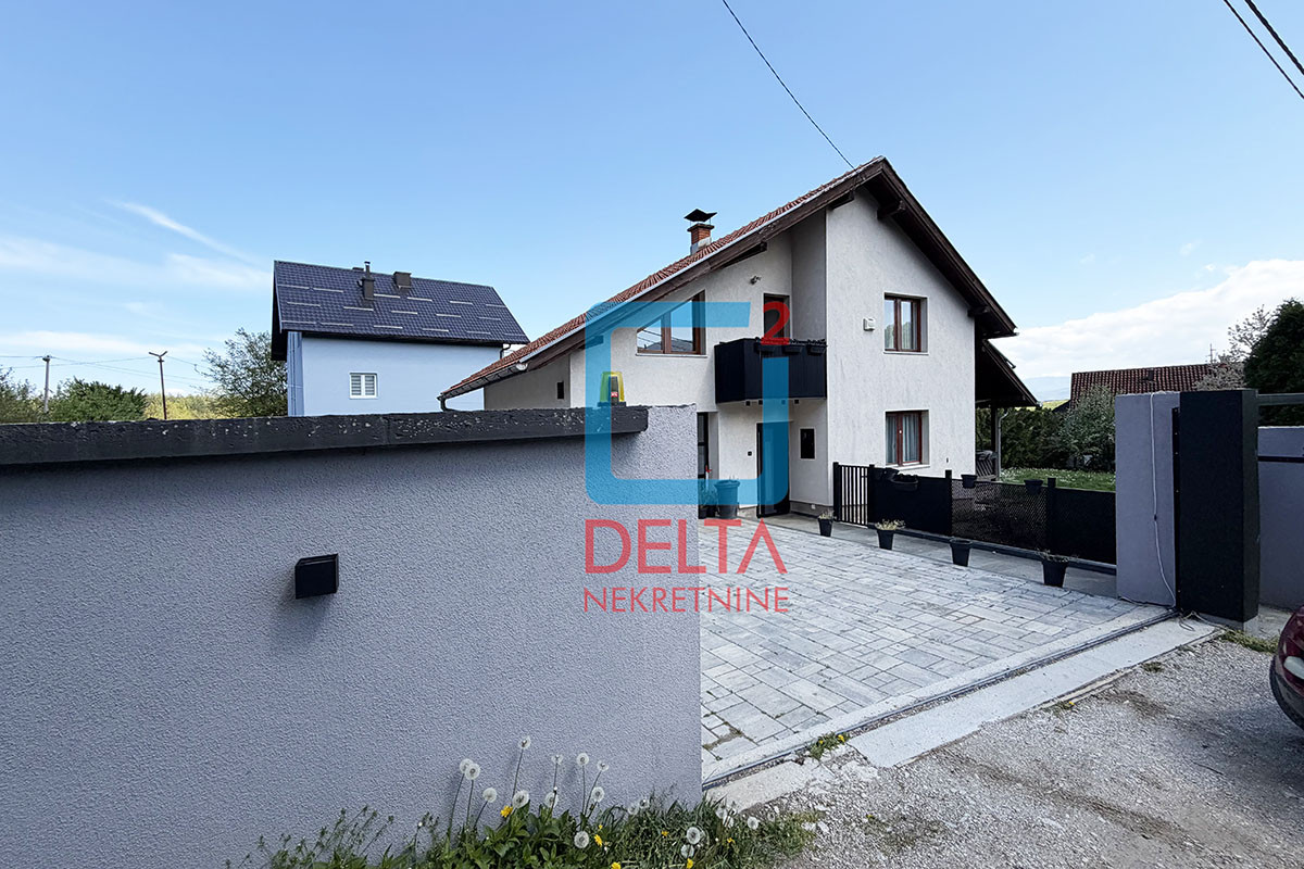 Kuća / 119m2 / Parcela 1273m2 / Miševići / Hadžići 37