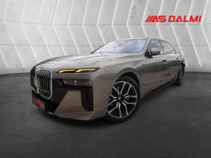 BMW 740d xDrive 3xM-Sport LUFTFEDERUNG ICONIC GLOW SKY LOUNGE