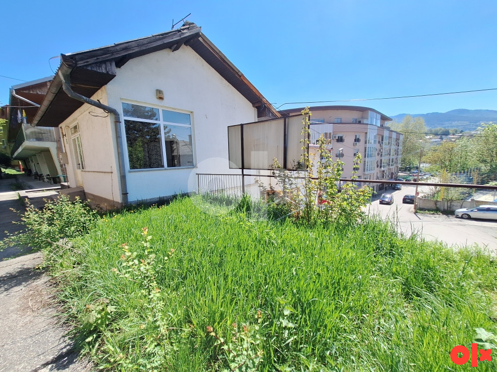 Kuća Poslovni objekat Velešići 12