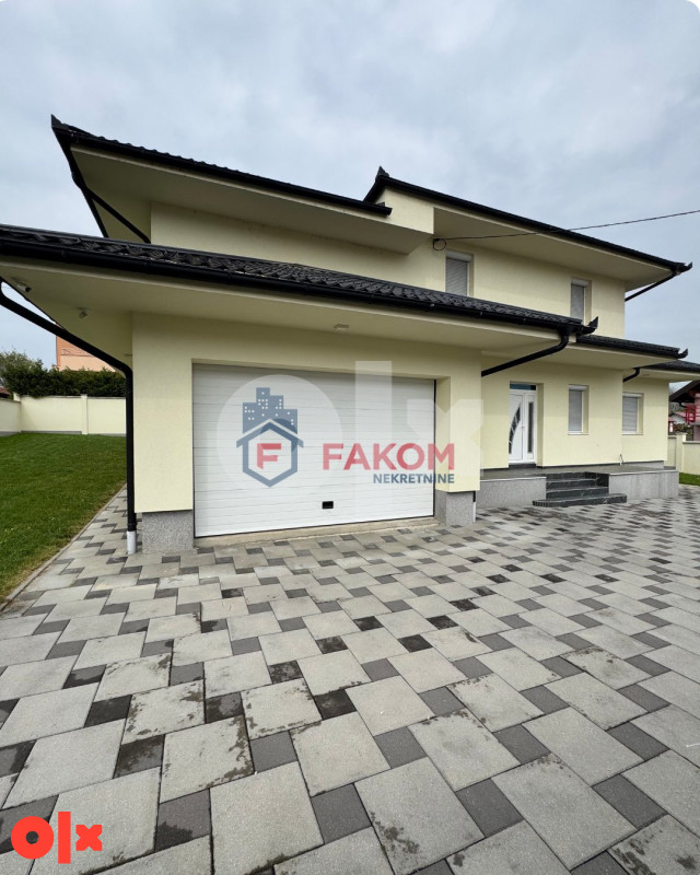 Na prodaju LUX kuća sa bazenom 7