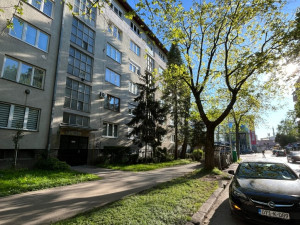 CAPITAL/ Dvosoban stan Grbavica/ 52m2/ V.prizemlje