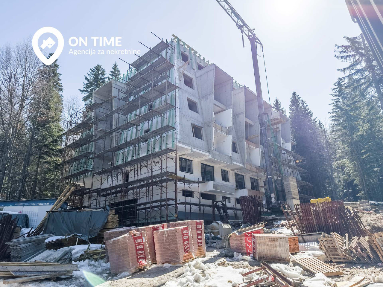 ON TIME prodaje: Dvosoban Apartman Bjelašnica 6