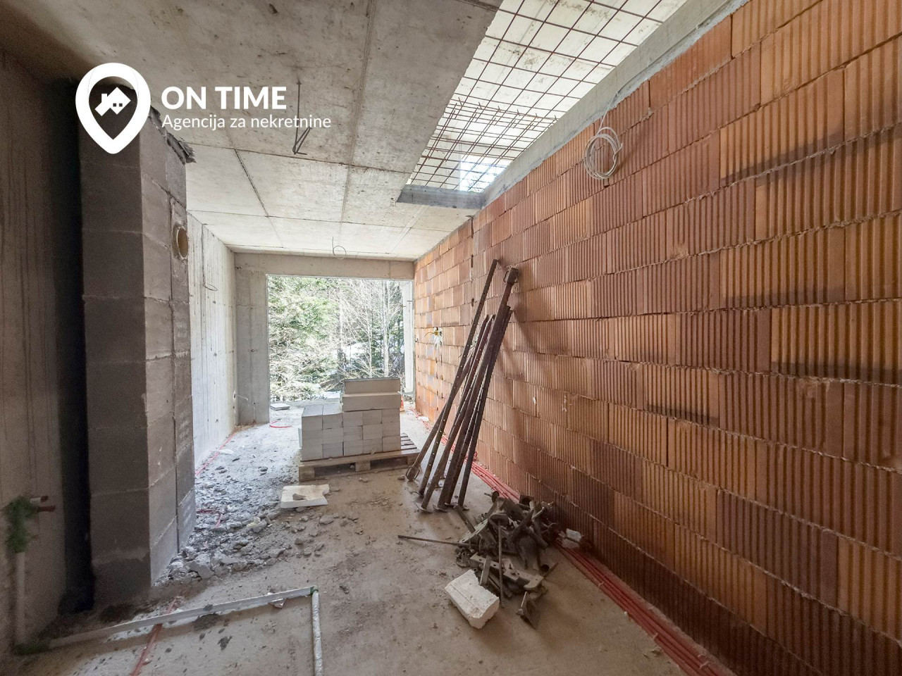 ON TIME prodaje: Dvosoban Apartman Bjelašnica 9