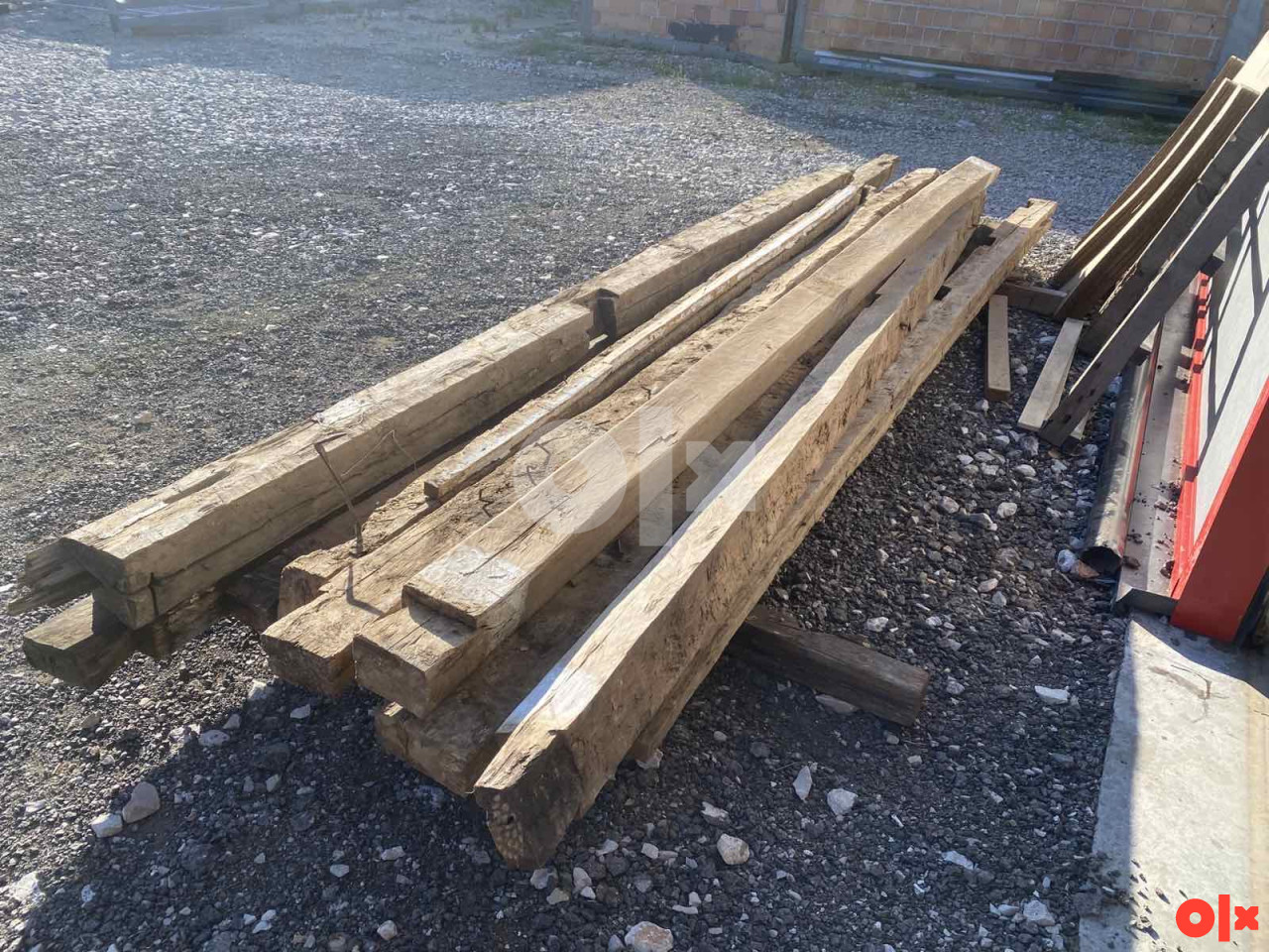 Montažni objekat stara hrastova grada od starih bosanskih kuća