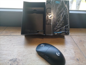 LOGITECH PRO X SUPERLIGHT VRHUNSKI GAMING MIŠ