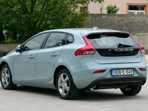 Volvo V40 150ks full 2017