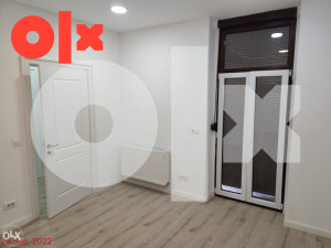 Poslovni prostor + skladište (97 + 53 = 150 m2) 4