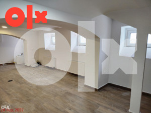 Poslovni prostor + skladište (97 + 53 = 150 m2) 7
