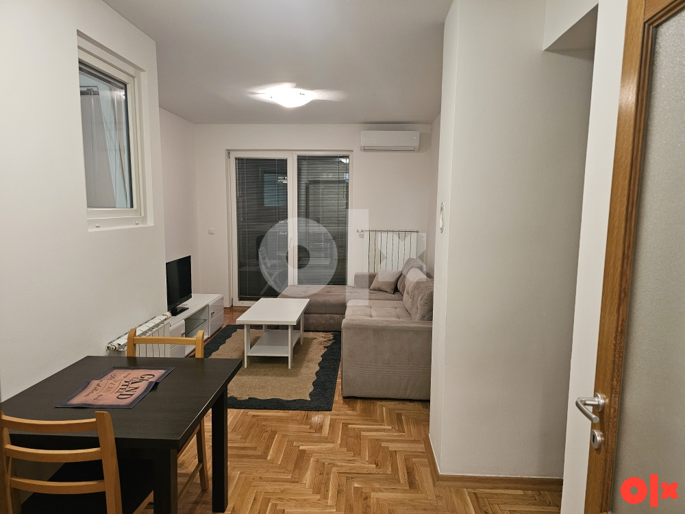 Stan nova otoka 50m2 sarajevo novi grad 3