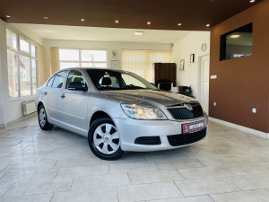 ŠKODA OCTAVIA 1.6 TDI *AMBIENT*XENON*ZEDER*