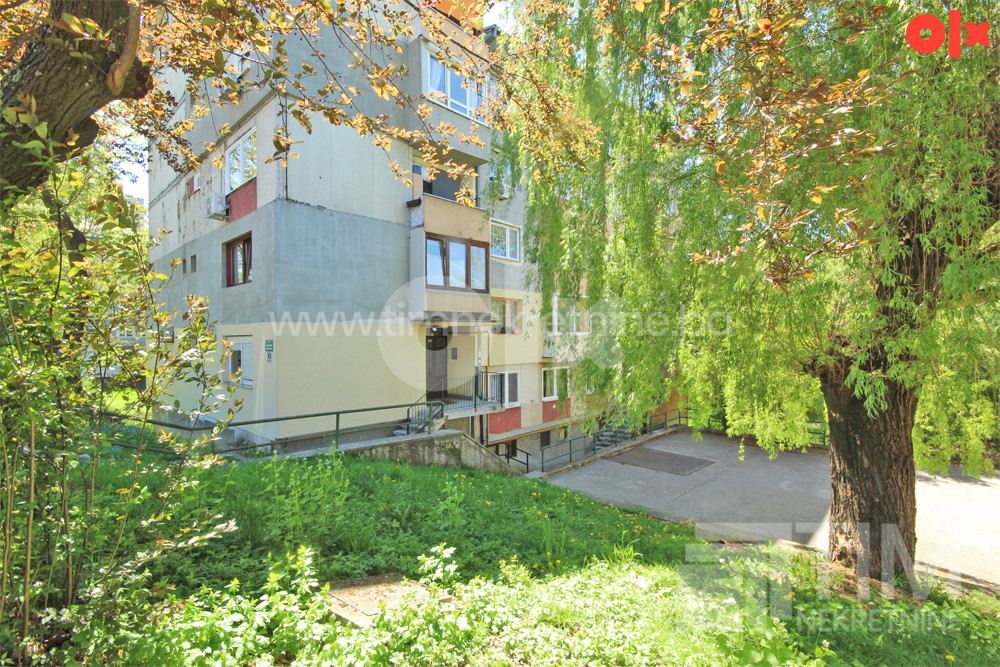 TIM: Koševsko brdo - Jednosoban stan 36m2 s dvorištem