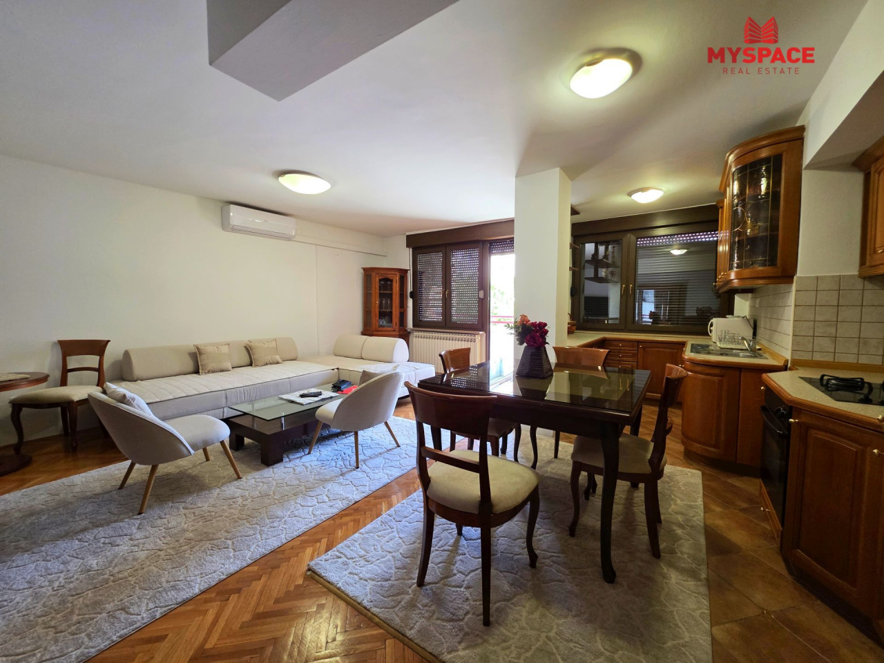 MY SPACE/ Stan/ Centar/ RENOVIRAN/ NAMJESTEN/ 80 m2 4