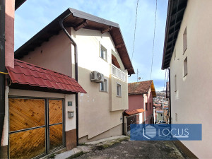 LOCUS prodaje: Kuća, ul. Ticina, Mihrivode, Stari Grad photo 2