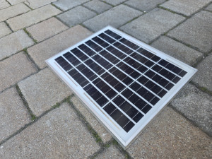 Solarni panel 10W 12V