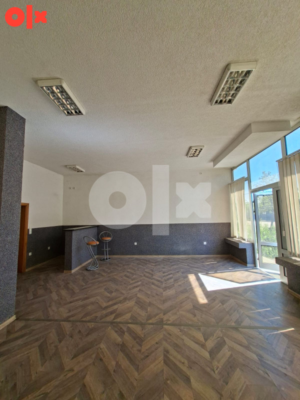 Poslovni prostor Sanski Most 70m2 3