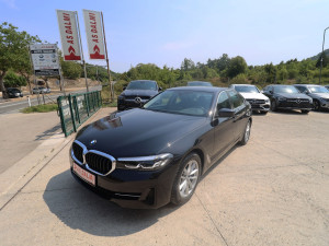 BMW 520 D Tiptronik 190KS FULL-LED VIRTUAL Kamera ParkAssist