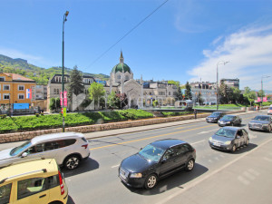 m2: Centar Jadranska / stan 81m2 / visoko prizemlje