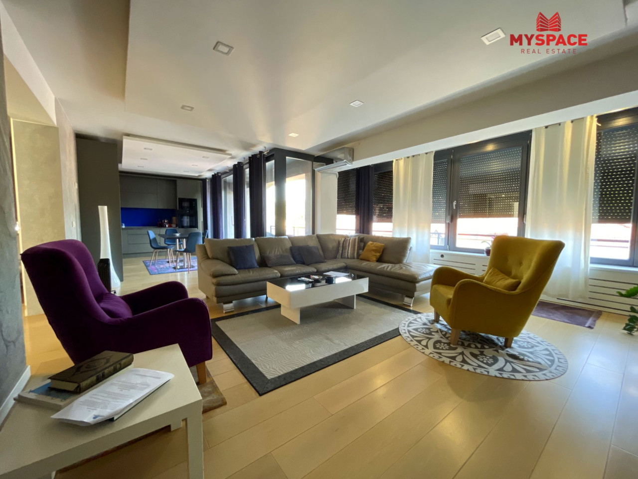 MY SPACE/ Stan sa garazom/ Mejtas/ RENOVIRAN/ NAMJESTEN/ 127 m2 3