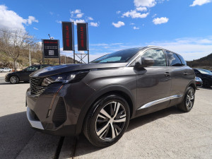 Peugeot 3008 1.5 BlueHDI Tiptronic ALLURE FULL-LED VIRTUAL Kamera