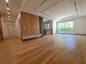 Trosoban luxuzan stan 95m2 Centar Banja Luka