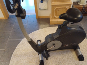 STATICNI BICIKL KETTLER