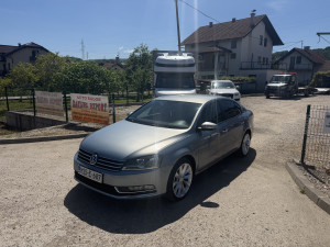 VOLKSWAGEN PASSAT 1.6TDI 2011
