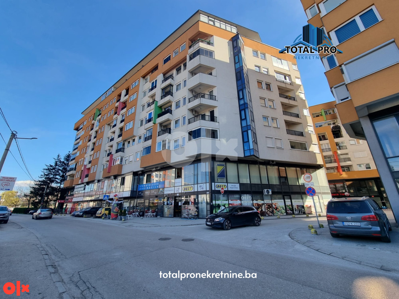 TOTAL PRO / Poslovni prostor s garažom 81 m2 / Stup
