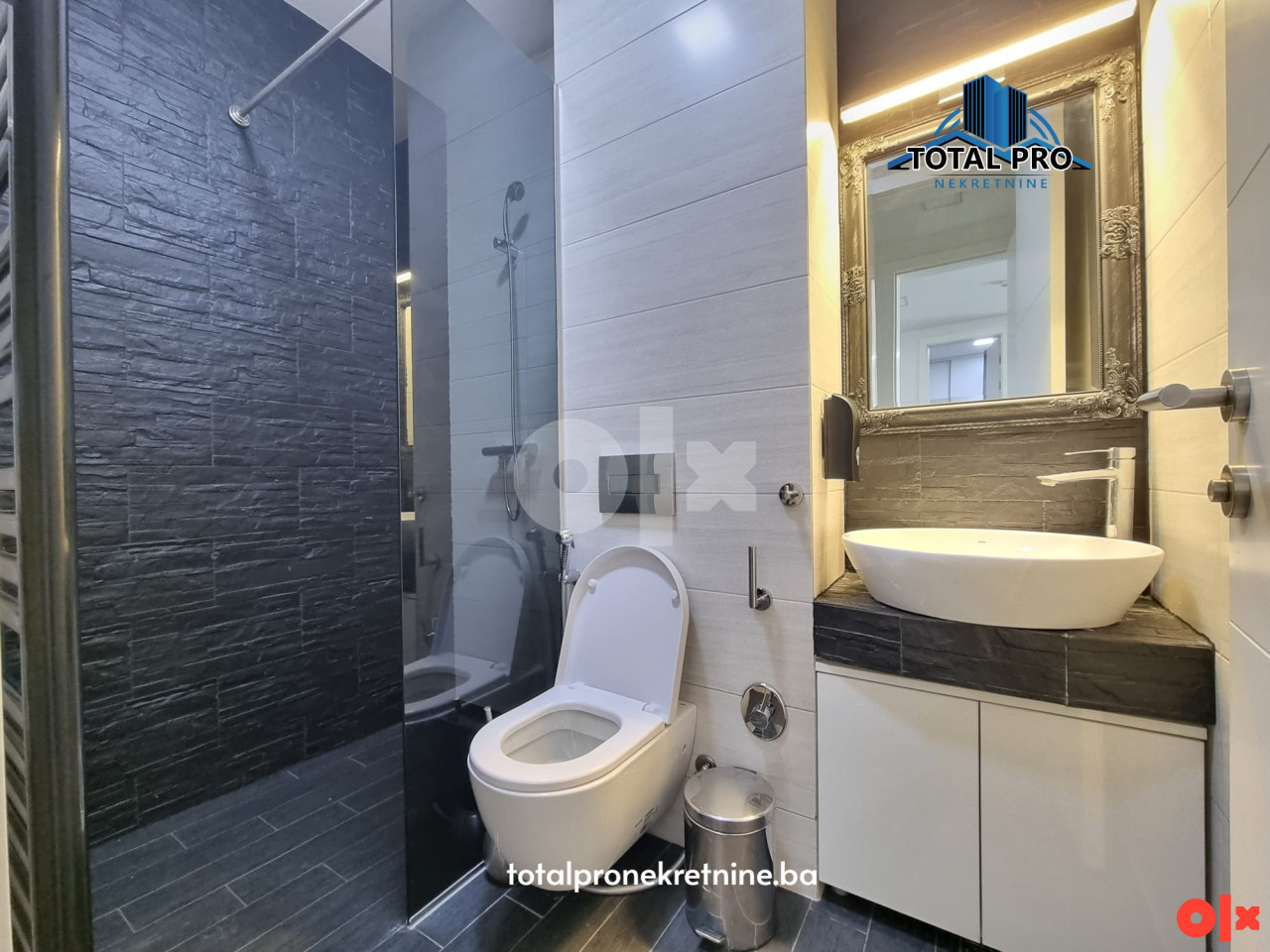 TOTAL PRO / Poslovni prostor s garažom 81 m2 / Stup 14