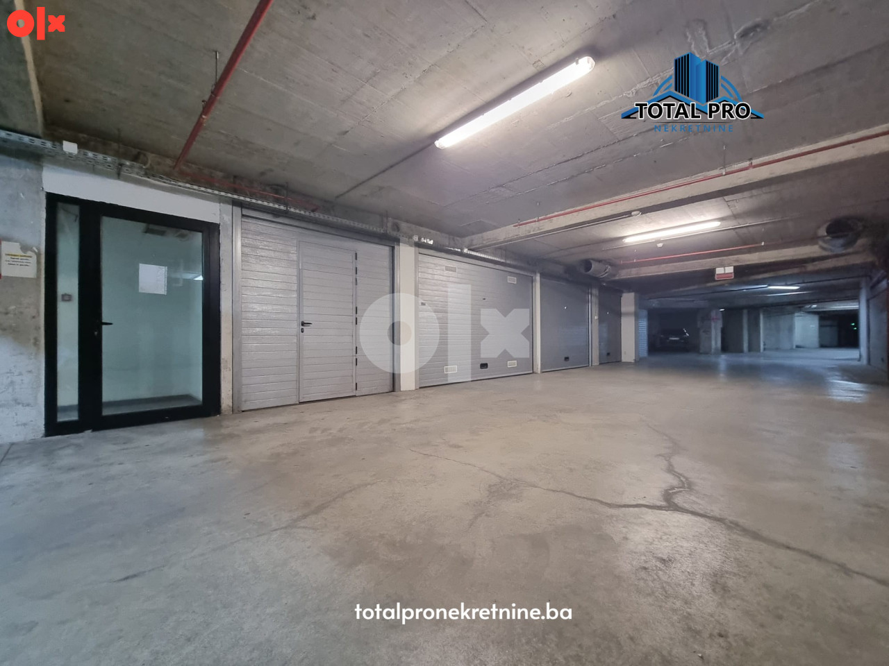 TOTAL PRO / Poslovni prostor s garažom 81 m2 / Stup 23
