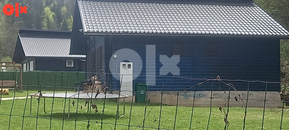 Vikendice brvnare šadrvani stolovi