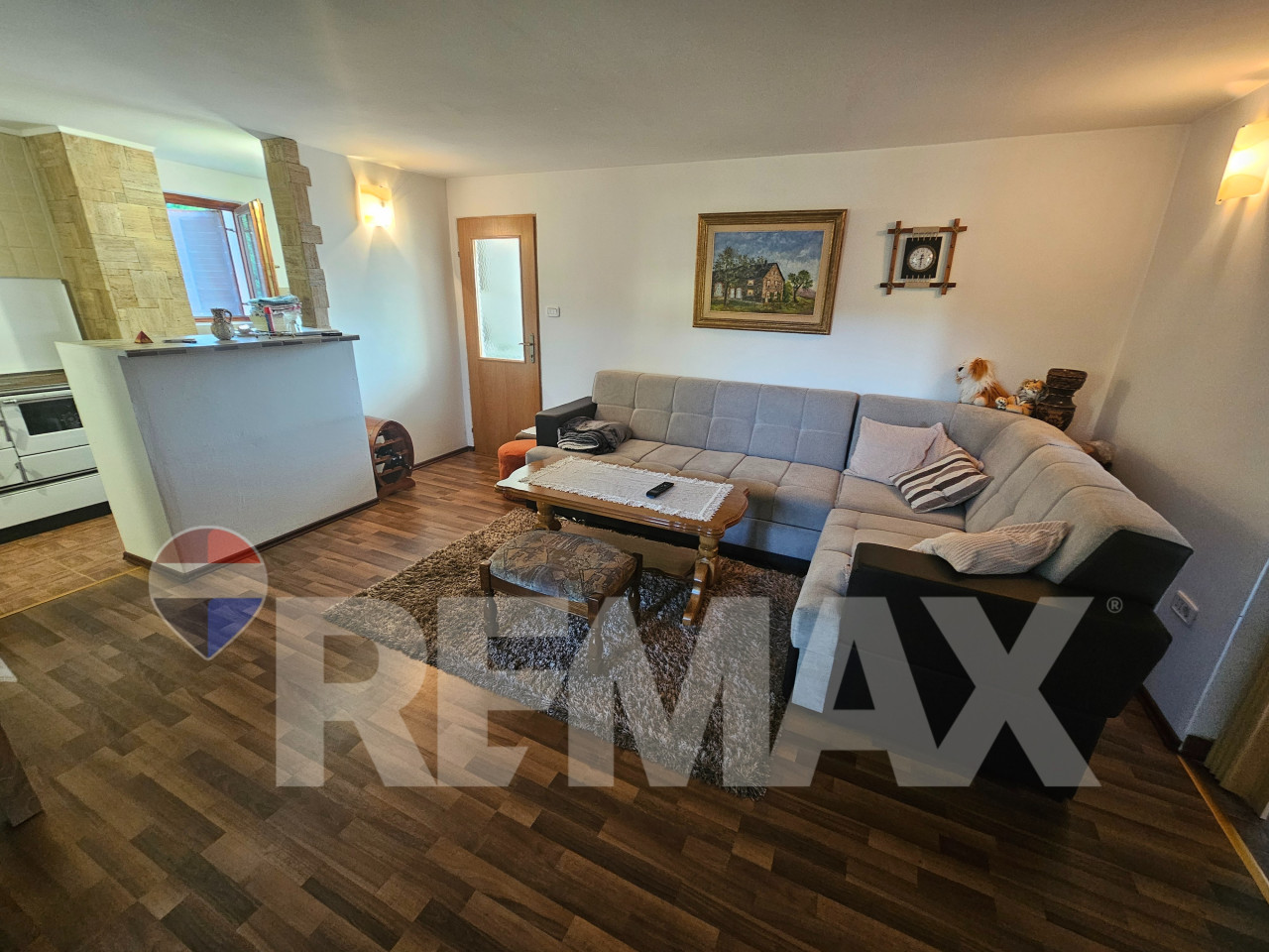 Odlična kuća/ plac 2085m2/ pored rijeke/ Slatina 13