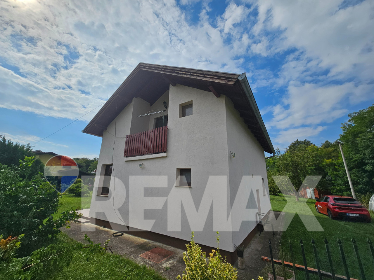 Odlična kuća/ plac 2085m2/ pored rijeke/ Slatina 36