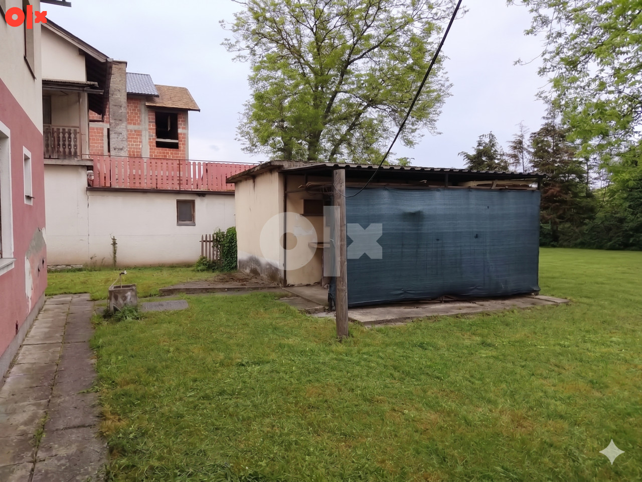 Prizemlje kuće + Radionica + 400m2 placa  Banja Luka 2