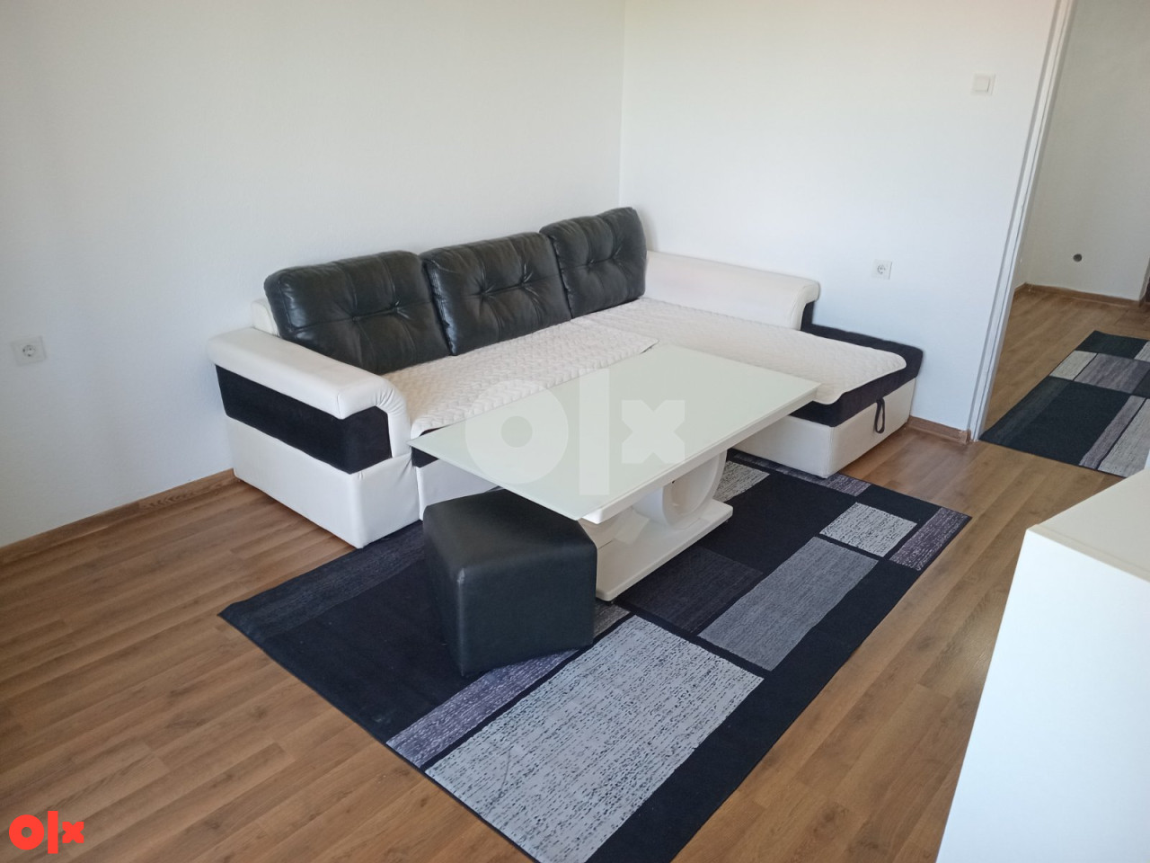 Stan Zenica 39m2
