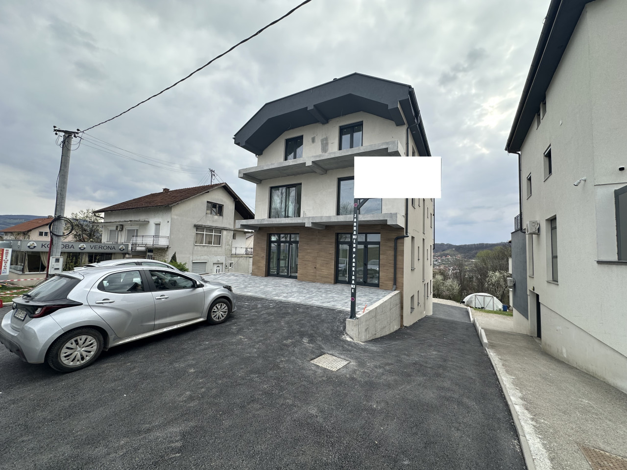 Poslovni prostor na frekventnoj lokaciji - 120 m2 5