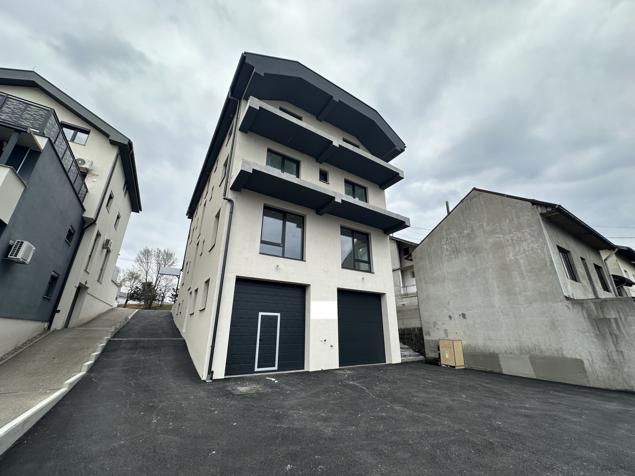 Poslovni prostor na frekventnoj lokaciji - 120 m2 8