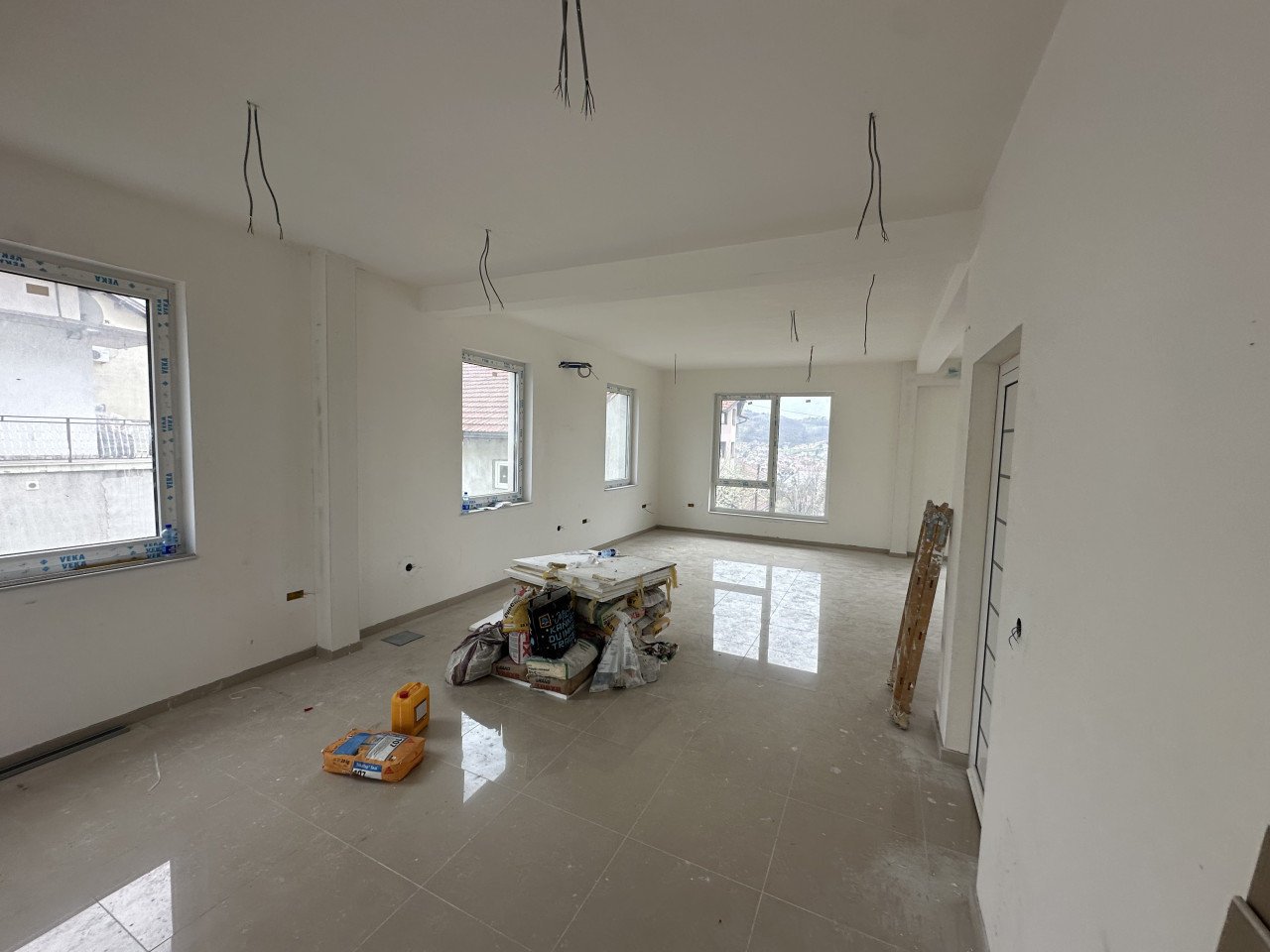 Poslovni prostor na frekventnoj lokaciji - 120 m2 12
